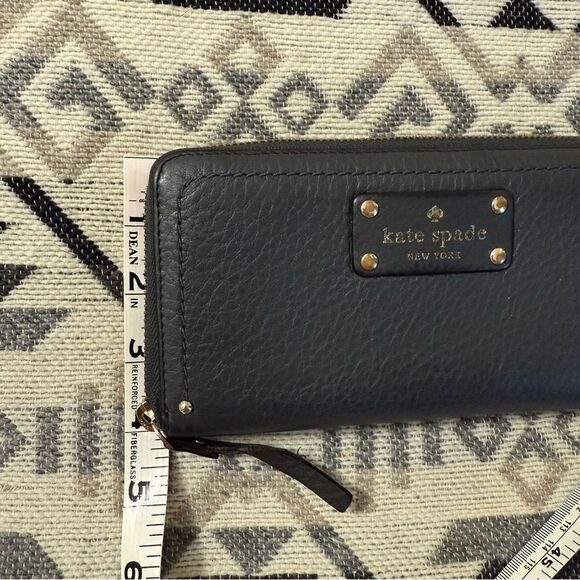 Kate Spade Charcoal Gray/Black Grove Street Neda Wallet - Picture 7 of 8